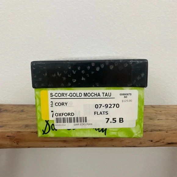 Sam Edelman Cory Oxford Flats - Picture 6 of 6